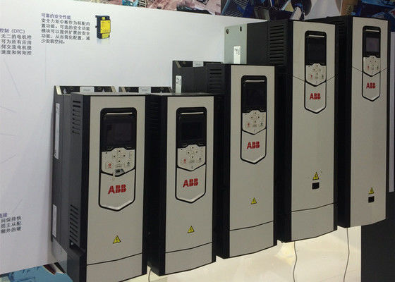 El motor de la máquina de ABB ACS380-040C-03A3-4+K454 460V,3 Ph,1.5 CV,3.3A, IP20, VFD nuevo