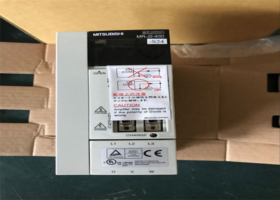 Mitsubishi Electric Industrial 400W 3Fase AC Servo Amplificador MR-J2-40D-S24 Nuevo motor de conducción