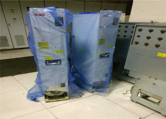 ACS880-07-0900A-7+G313+H359+ K454+L504+8L506+P902+P904+Q963 Módulo de alimentación para el inversor de la serie ACS800