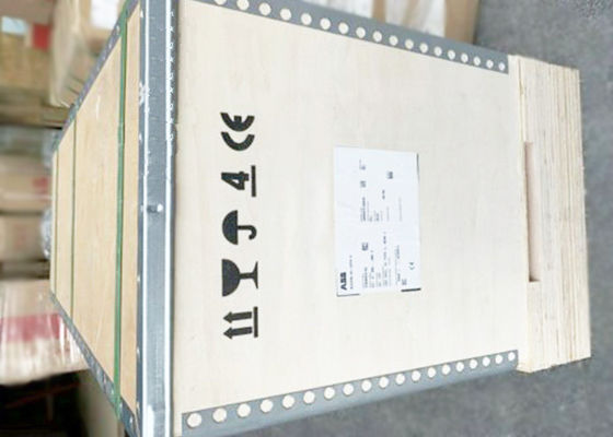 ACS880-01-035A-7 3AUA0000115101 Inversor de frecuencia montado en la pared R5