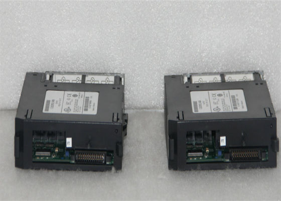 El control lógico programable (PLC) de la serie 90-30 de GE FANUC IC693CHS392