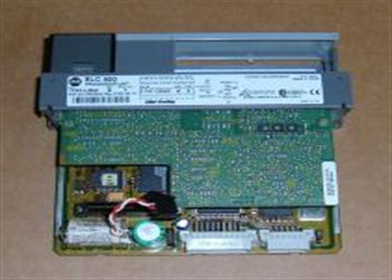 GE FANUC IC693MDL654 El módulo de entrada admite protocolos de aplicación SRTP / Modbus TCP / IP