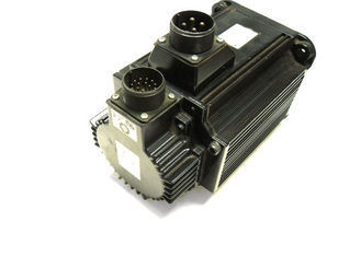 Servo motor de CA de Yaskawa 3000 1 / Min Servo motor eléctrico SGMSS-10ACA21