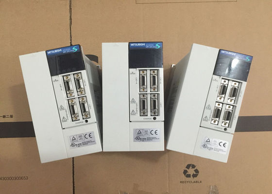 Mitsubishi Electric Servo controlador de serie MR-J2S-500A Dirección industrial de 3 fases 500A 5KW