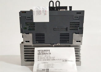 Mitsubishi 600W Industrial AC Servo Motor Drive MR-J3-60B4-RJ004 Amplificador 170V 3.2A Nuevo