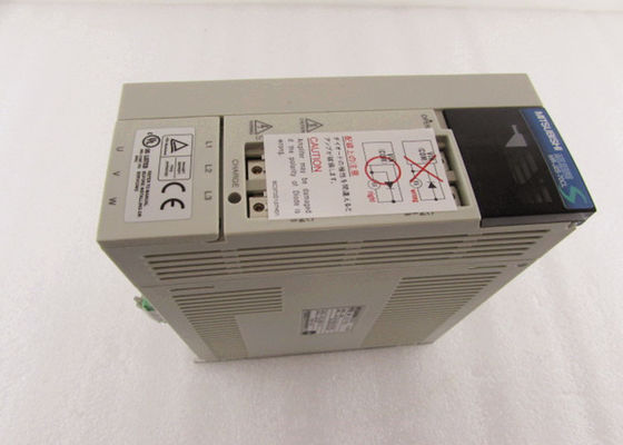 Japón MITSUBISHI Electric 750W AC Servo Amplificador MR-J2S-70CL Industrial Servo Drive nuevo