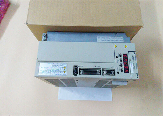 Nuevo SGDH-30AE Yaskawa Sigma II Servo Amplificador original 0.5 KW