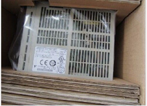 Yaskawa SGDM-10ADA 200-230V 50/60HZ Accionadores de corriente alterna de una o tres fases 200V