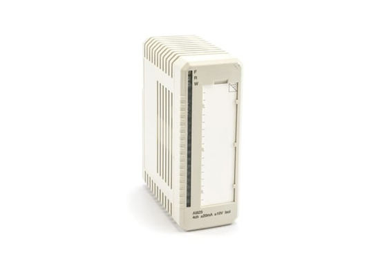 ABB AI825 3BSE036456R1 Módulo de entrada analógico con aislamiento galvánico y resolución de 14 bits