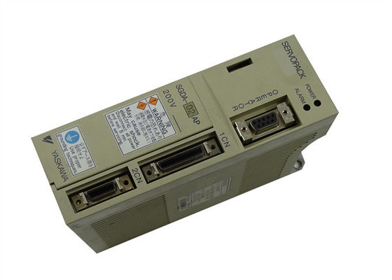 SGD-02BP Yaskawa SGD AC Servo Drives Nuevo en la caja original