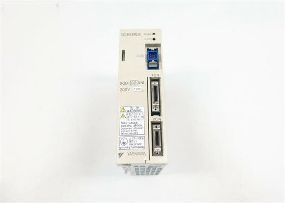 Yaskawa SGD-02ANY6 Servo industrial nuevo en la caja original