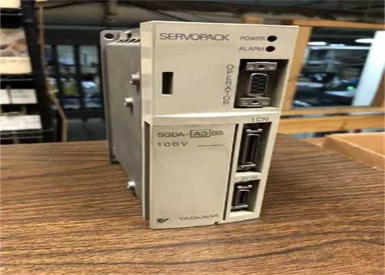 Yaskawa SGDA-A3BS Servo Drives Nuevo en la caja original 100V