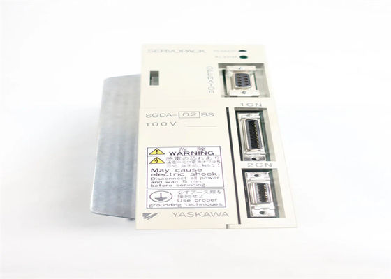 Japón Nuevo Servo Amplificador Original de Yaskawa SGDA-02BS 115V 200W