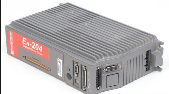 Nuevo Emerson EN-204 Digital AC Servo Drives Control de movimiento 1.75W