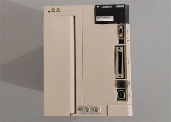 Yaskawa Nuevo SGDV-200A01A Servo amplificador de CA 3kw Original