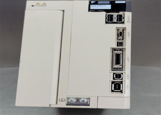 Marca Yaskawa SGDV-200A25A Servoamplificador de CA de 3 fases original
