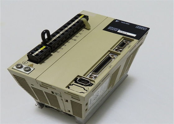 Yaskawa Nuevo SGDS-15A01A AC Servo Amplificador en la caja original