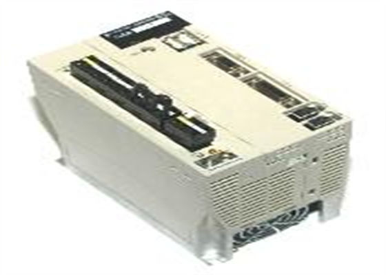 Yaskawa SGDS-50A15A Servo amplificador de corriente alterna 200V Voltagem Nuevo