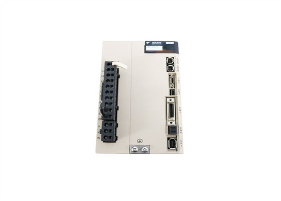 Nuevo Yaskawa SGDV-120A21A AC Servo Amplificador caja original