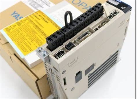 Yaskawa SGDV-550A11A 10W a 55kW, ancho de banda de 1,6 kHz El servo Sigma-5