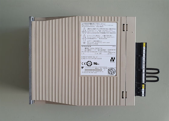 Yaskawa Nuevo SGDV-5R5A11A AC Servo Amplificador 750W Potencia de salida