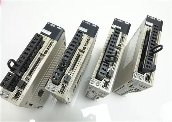 SGDV-7R6A05A Yasakwa Nuevo Servo Amplificador de CA en original