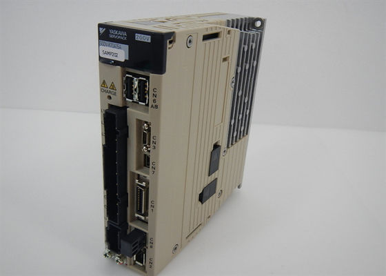 SGDV-R70A15A 200V Yaskawa Nuevo servo amplificador de CA en caja original