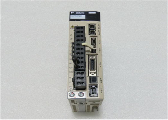 Yaskawa SGDV-R70F21A 230V AC Servo Amplificador Nuevo en la caja