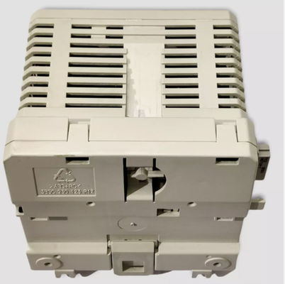 ABB DO820 3BSE008514R1 Relé de salida digital 8 ch Módulo I-O 0,3 kg