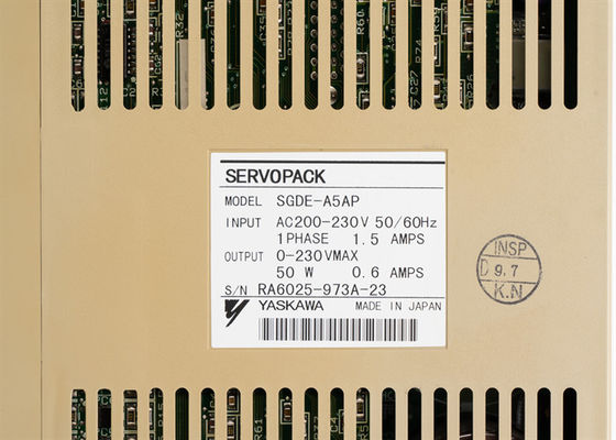 Yaskawa SGDE-A5AP 200V AC Servo Amplificador Nuevo y original
