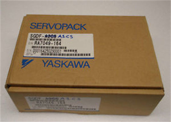 Nuevo Yaskawa SGDF-A1CS AC Servo Amplificador 24V Nuevo original