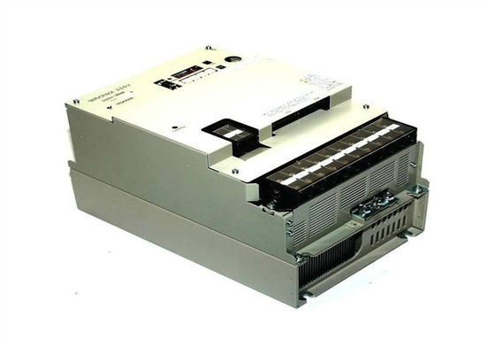 Yaskawa Sigma SGDH-60AE AC Servo Drives Caja original completamente nueva