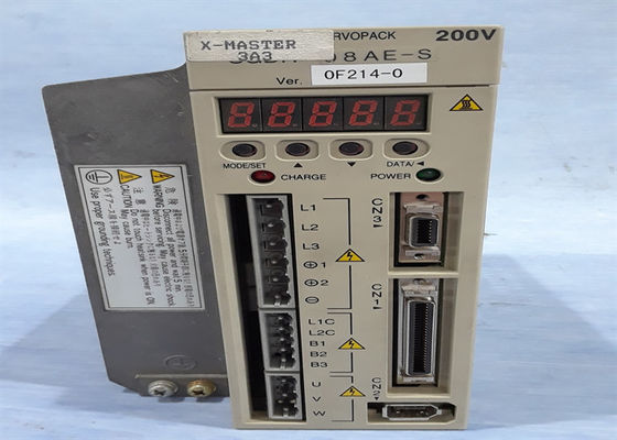 El servo amplificador SGDH-08AE-S de Yaskawa es nuevo en la caja original.