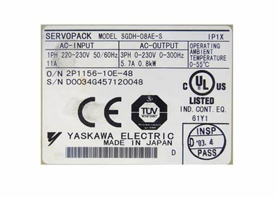 El servo amplificador SGDH-08AE-S de Yaskawa es nuevo en la caja original.