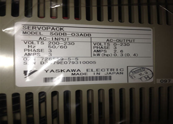 Yaskawa SGDB-03ADB AC Servo Drives Nuevo en la caja original