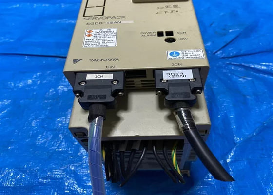 Yaskawa SGDB-15AN AC Servo Amplificador Nuevo en la caja original