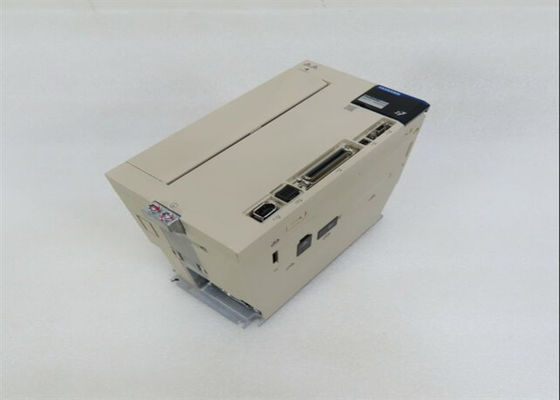Yaskawa SGD7S-180A00A Servo industrial de conducción Nuevo en la caja