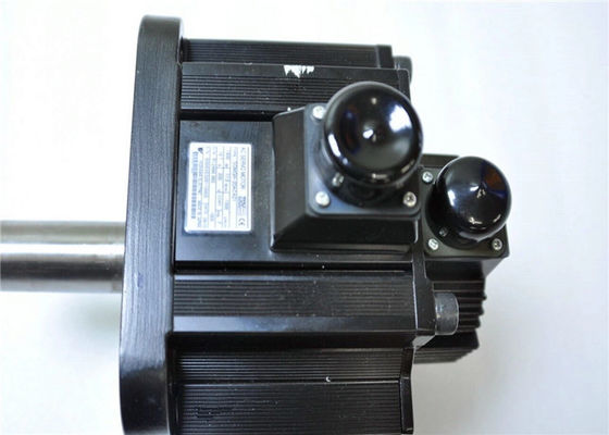 Yaskawa SGMSS-20ACA21 Servo Motor Nuevo en la caja original 220V