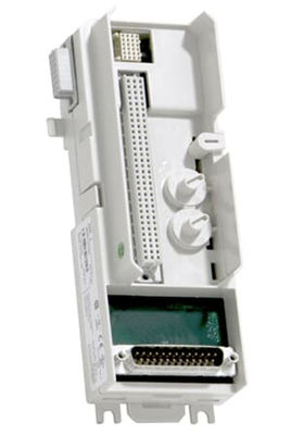 ABB TU812V1 3BSE013232R1 Unidad de terminación de módulos D de 50 V