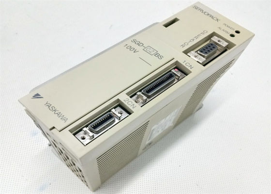 Yaskawa SGD-02BS Servo industrial de accionamiento Nuevo en el original