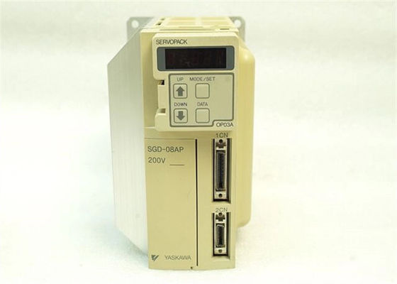 Yaskawa SGD-08AP Servopack Servo Drives Caja original completamente nueva