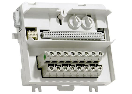 ABB TU831V1 3BSE013235R1 Unidad de terminación de módulos MTU 250V extendida