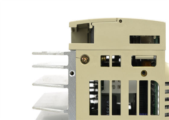Yaskawa SGDA-03BP Serie Sigma Servo Drives Nuevo 100% original