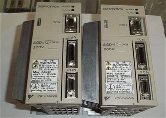 Yaskawa SGD-04AH 200V AC Servo Drives Nuevo en la caja original