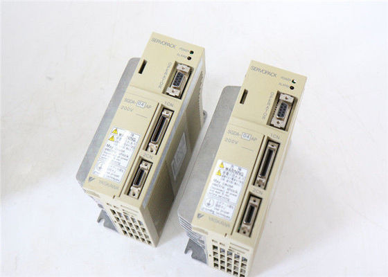 SGDA-04AP Yaskawa Servo Drives Nuevo en la caja original 200V