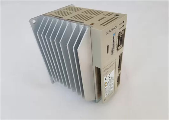 Yaskawa SGDA-08VP Servo Drives 200V Voltage Nuevo en la caja