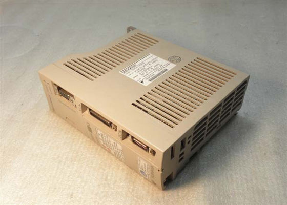 Yaskawa SGDA-A5AS 230V AC Servo Amplificador Nuevo y original