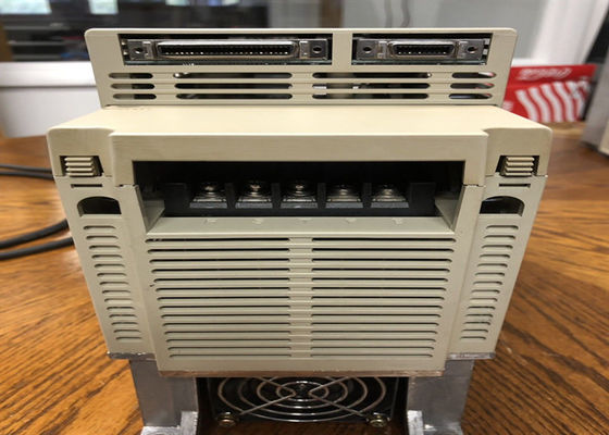 SGDB-15ADG-P AC Servo Drives Nuevo Yaskawa en caja original
