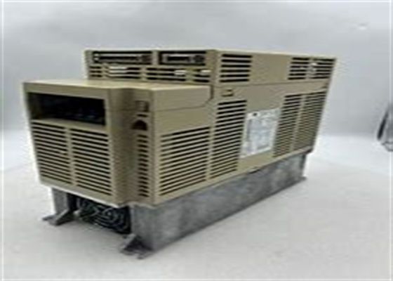 Yaskawa SGDB-15ADM Servo Drives de la industria de la marca original nueva caja