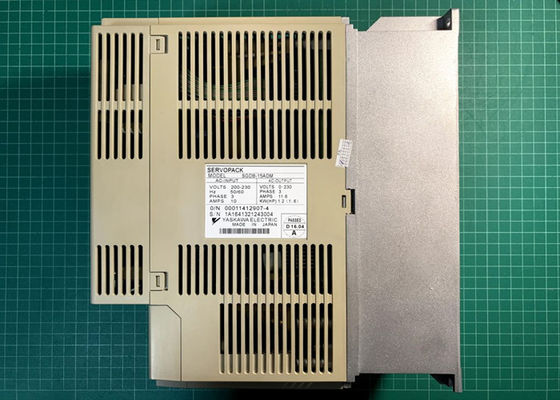 Yaskawa SGDB-15ADM Servo Drives de la industria de la marca original nueva caja